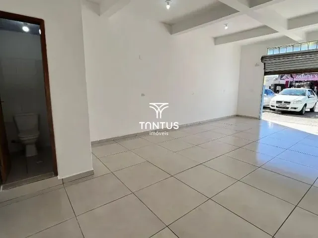 Loja para alugar, no bairro Cajuru em Curitiba