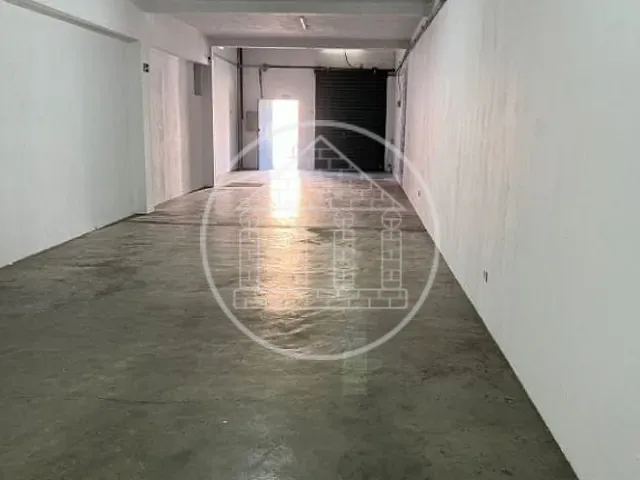 Loja com 130m², para alugar, no bairro Jardim Cristal em São Paulo