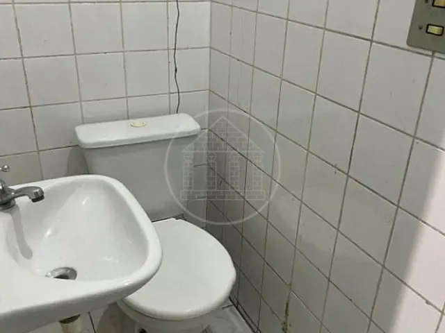 Loja com 130m², para alugar, no bairro Jardim Cristal em São Paulo