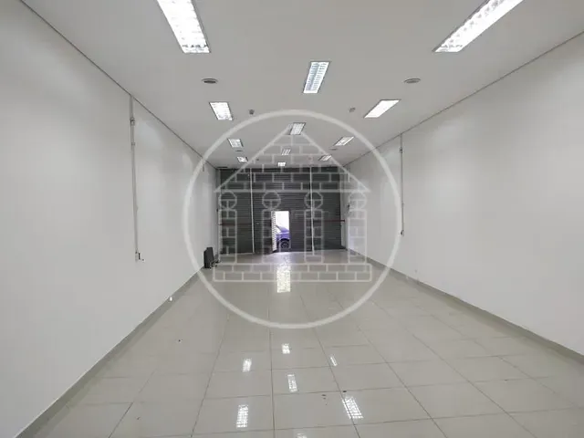 Loja com 125m², para alugar, no bairro Vila São José em São Paulo