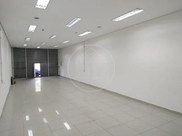 Loja com 125m², para alugar, no bairro Vila São José em São Paulo