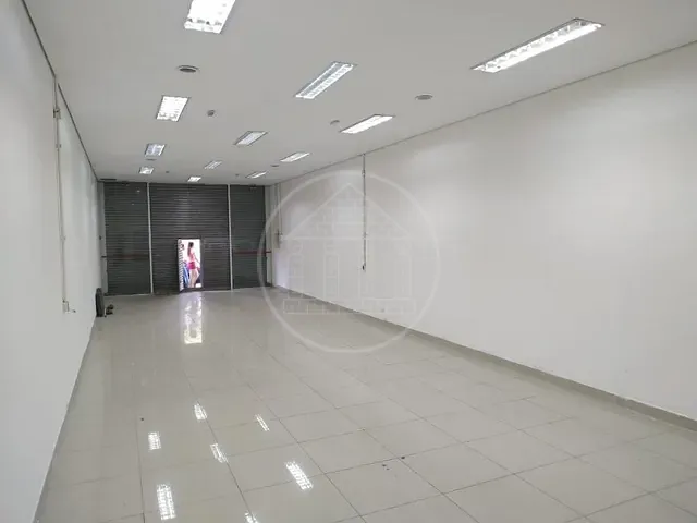 Loja com 125m², para alugar, no bairro Vila São José em São Paulo