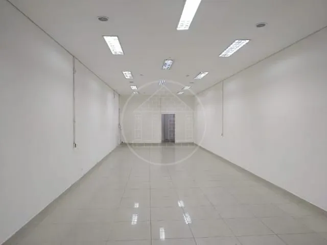Loja com 125m², para alugar, no bairro Vila São José em São Paulo