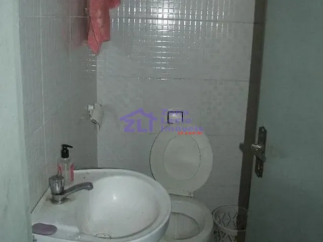 Loja com 200m², à venda, no bairro Vila Regente Feijó em São Paulo