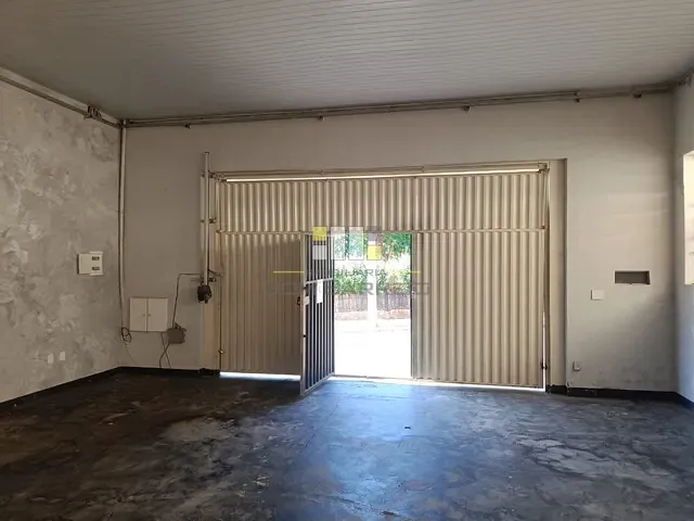 Loja com 250m², para alugar, no bairro Jardim São Carlos em Sumaré
