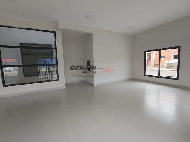 Loja para alugar, no bairro Vila Maria Helena em Indaiatuba