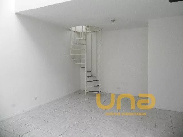 Loja para alugar, no bairro CENTRO em Curitiba