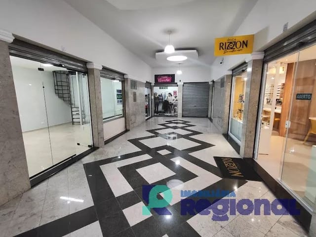 Loja para alugar, no bairro CENTRO em Curitiba