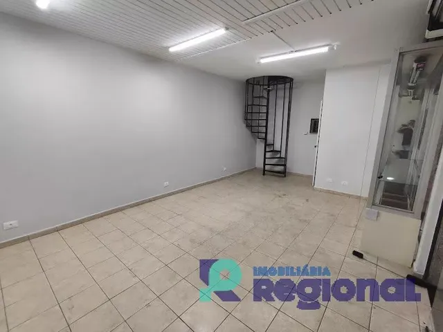 Loja para alugar, no bairro CENTRO em Curitiba