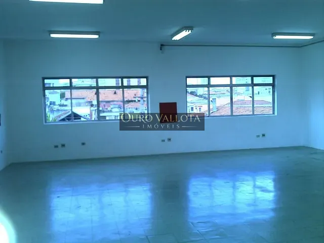 Loja com 350m², para alugar, no bairro Belém em São Paulo