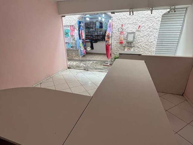 Loja para alugar, no bairro Alto da Serra em Petrópolis