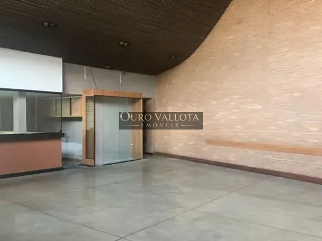 Loja com 300m², para alugar, no bairro Mooca em São Paulo