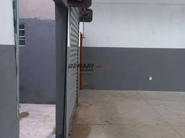 Loja para alugar, no bairro Parque Residencial Sabiás em Indaiatuba