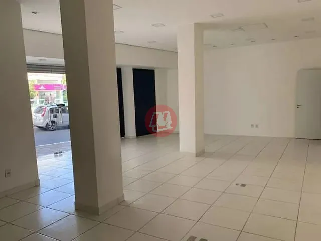 Loja para alugar, no bairro Rio Branco em Porto Alegre