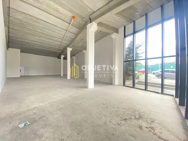 Loja com 282m², para alugar, no bairro Jardim Botânico em Porto Alegre