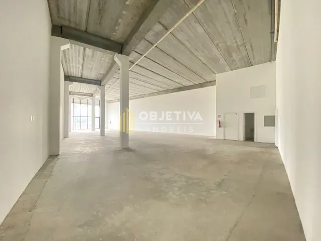 Loja com 282m², para alugar, no bairro Jardim Botânico em Porto Alegre