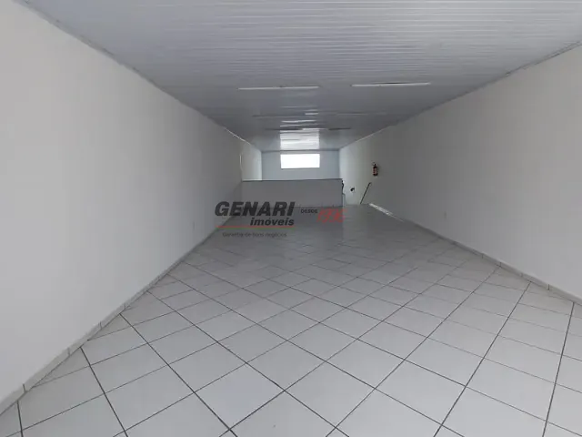 Loja com 159m², para alugar, no bairro Vila Almeida em Indaiatuba