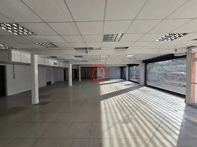 Loja para alugar, no bairro Azenha em Porto Alegre