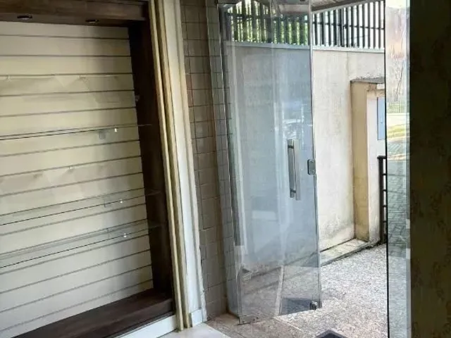 Loja à venda, no bairro Mercês em Curitiba