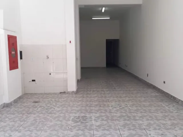 Loja à venda, no bairro Centro em Curitiba