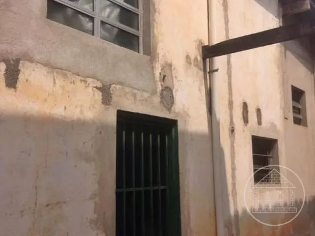 Loja com 350m², à venda, no bairro Vila Santista Cipó em Embu-Guaçu