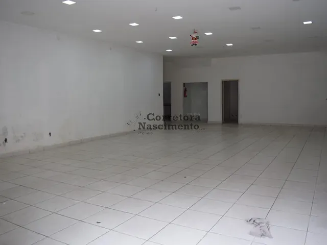 Loja com 170m², para alugar, no bairro Centro em Jacareí