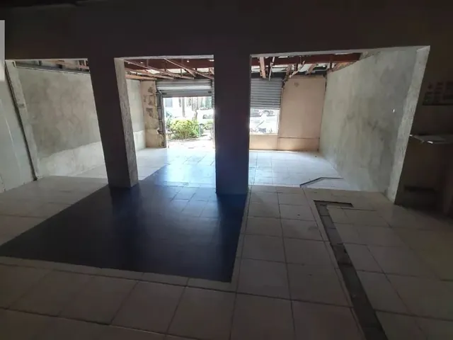 Loja para alugar, no bairro Água Verde em Curitiba
