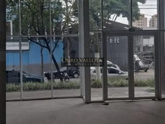 Loja com 900m², para alugar, no bairro Mooca em São Paulo