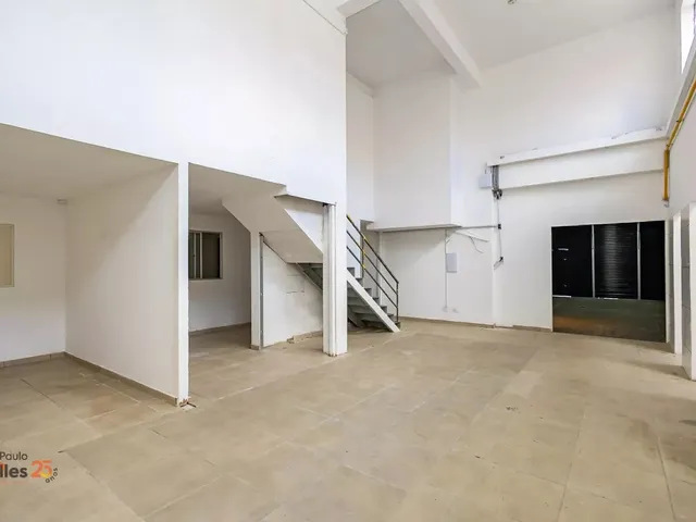 Loja para alugar, no bairro Centro em Curitiba