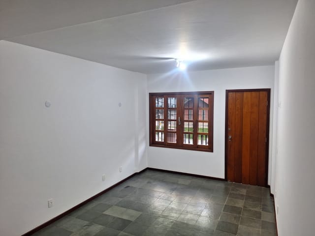 Foto do Loja - Loja para locação, Bingen, Petrópolis, RJ | Immobile Administradora de Bens