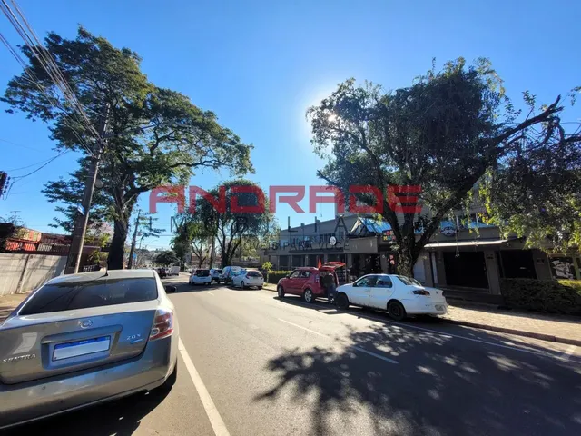 Loja para alugar, no bairro Hugo Lange em Curitiba