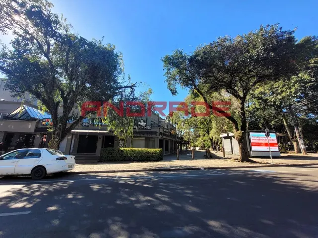 Loja para alugar, no bairro Hugo Lange em Curitiba