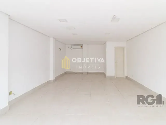Loja à venda, no bairro Jardim Sabará em Porto Alegre