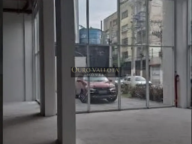 Loja com 900m², para alugar, no bairro Mooca em São Paulo