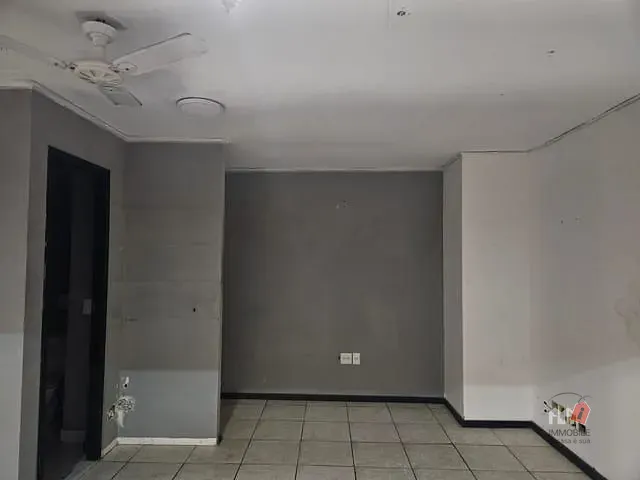 Loja à venda, no bairro Centro em Petrópolis