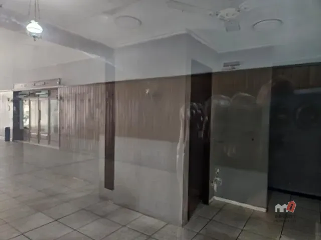 Loja à venda, no bairro Centro em Petrópolis