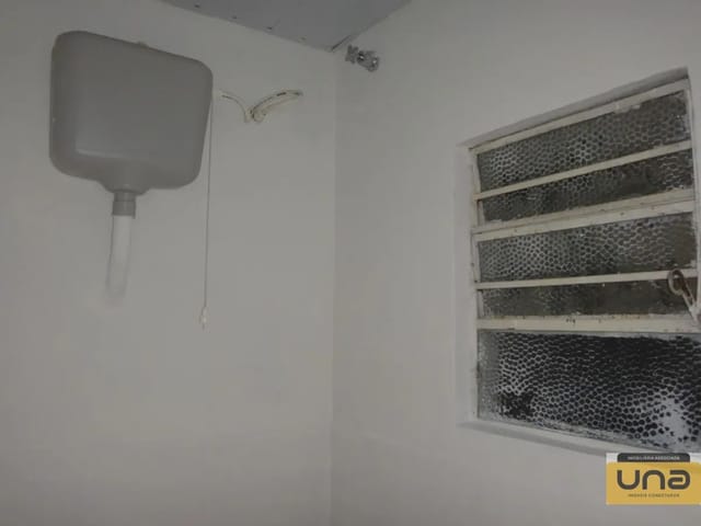 Loja para alugar, no bairro HAUER em Curitiba