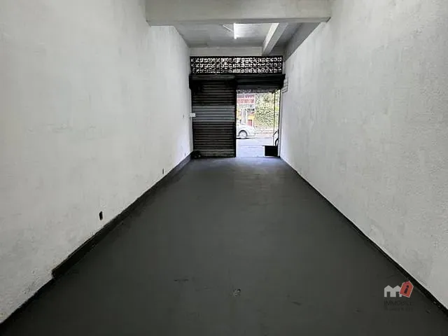 Loja para alugar, no bairro Bingen em Petrópolis
