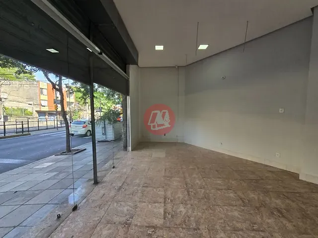 Loja para alugar, no bairro Petrópolis em Porto Alegre