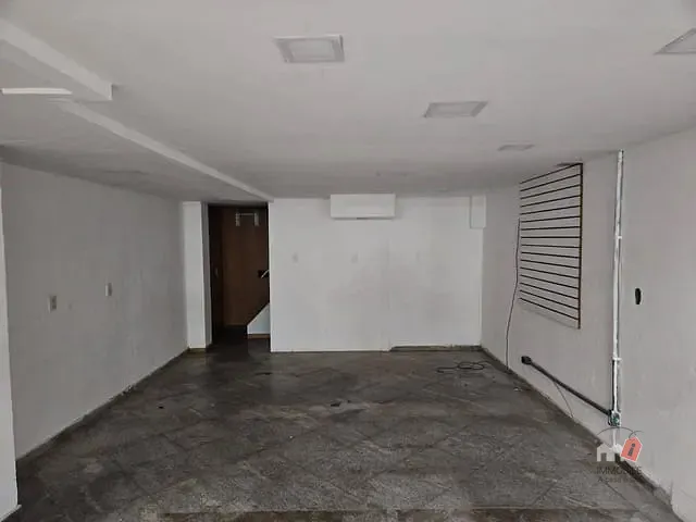 Loja para alugar, no bairro Centro em Petrópolis