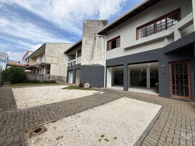 Loja para alugar, no bairro Santa Felicidade em Curitiba