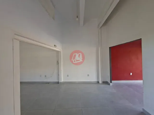 Loja para alugar, no bairro Três Figueiras em Porto Alegre