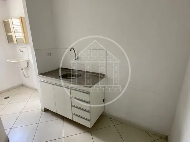 Loja com 63m², para alugar, no bairro Jardim Angela em São Paulo