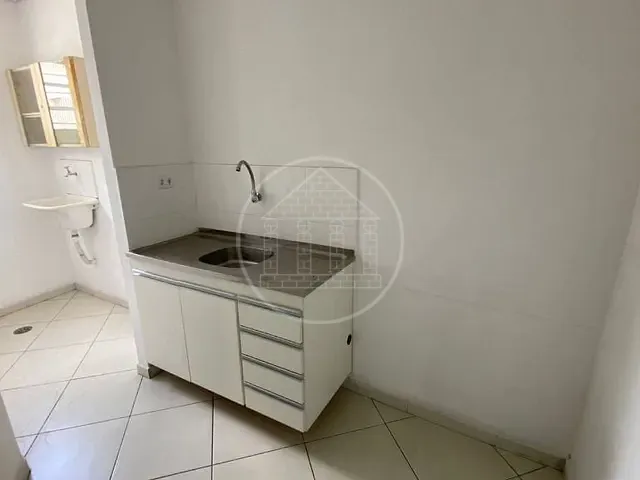 Loja com 63m², para alugar, no bairro Jardim Angela em São Paulo