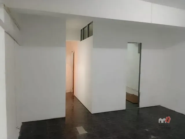 Loja com 77m², à venda, no bairro Centro em Petrópolis