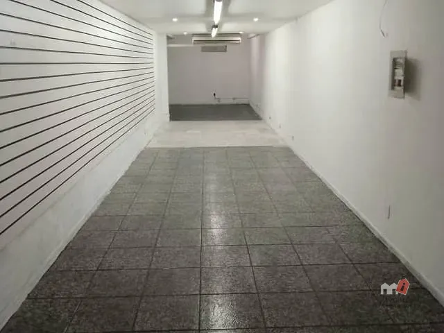 Loja com 77m², à venda, no bairro Centro em Petrópolis