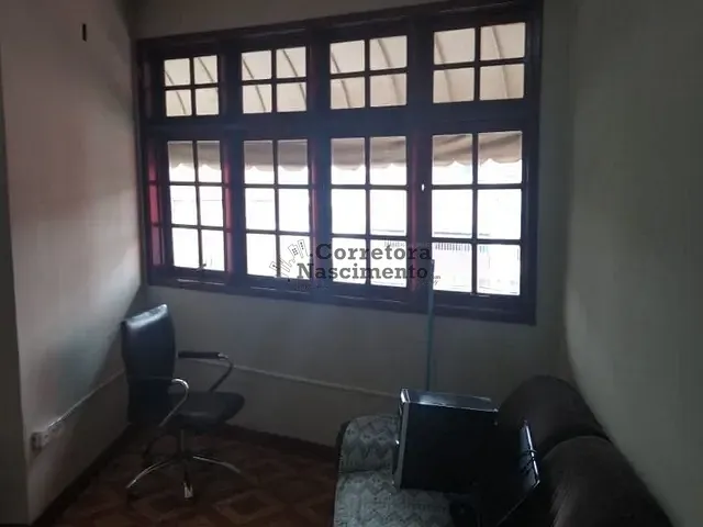 Loja com 100m², para alugar, no bairro Jardim Emília em Jacareí