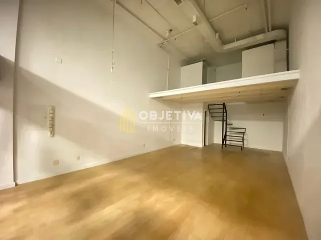 Loja com 91m², à venda, no bairro Moinhos de Vento em Porto Alegre