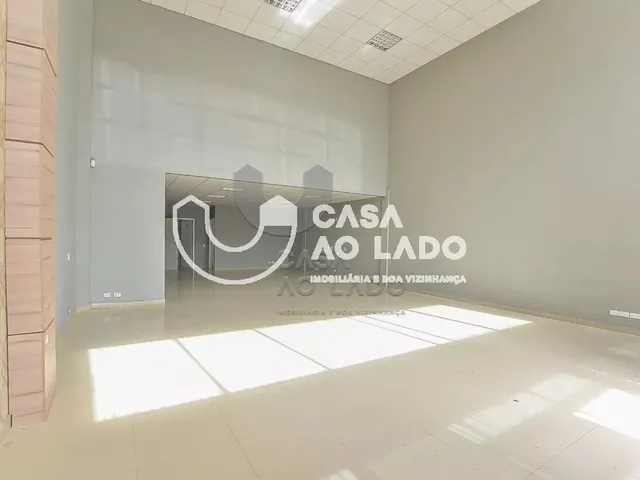 Loja para alugar, no bairro Novo Mundo em Curitiba