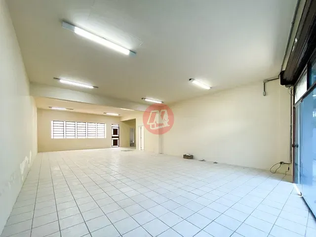 Loja para alugar, no bairro São Geraldo em Porto Alegre